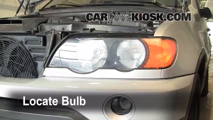 2001 BMW X5 3.0i 3.0L 6 Cyl. Éclairage Feux de croisement (remplacer l'ampoule)